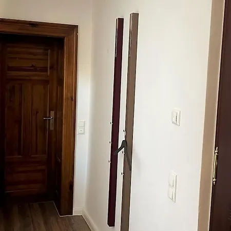 Verwunsches Haus Mit Parkplatz In Bester Lage Casa de Férias *